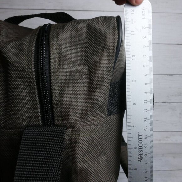 Eddie Bauer Travel Carry On Bag Overnight Small Duffle Olive Army Green - Picture 4 of 12